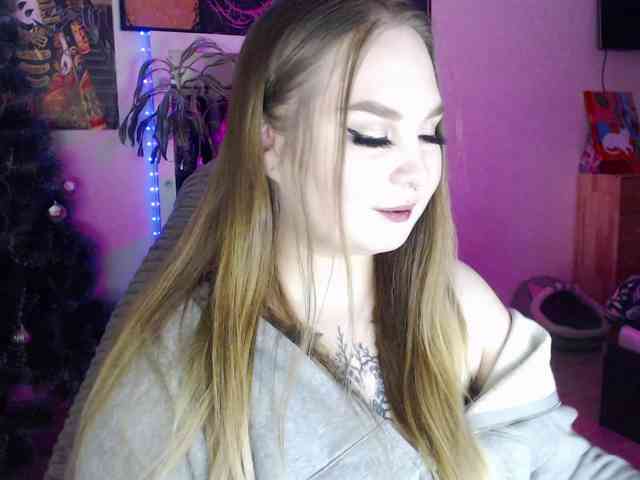 Greeenfriends6969 webcam