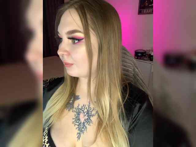 Greeenfriends6969 webcam