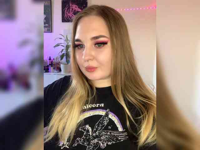 Greeenfriends6969 webcam