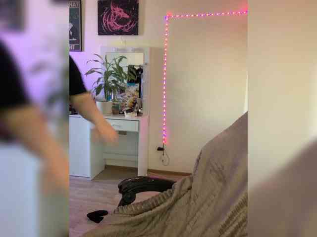 Greeenfriends6969 webcam