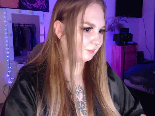 Greeenfriends6969 webcam