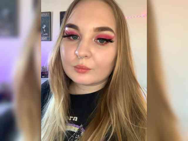Greeenfriends6969 webcam