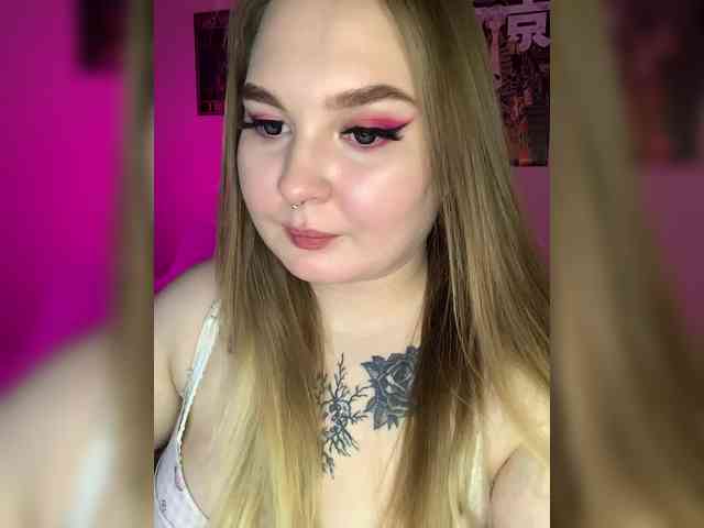 Greeenfriends6969 webcam