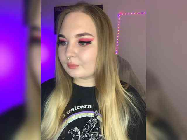 Greeenfriends6969 webcam