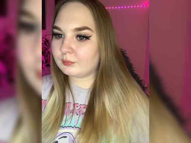 Greeenfriends6969 webcam
