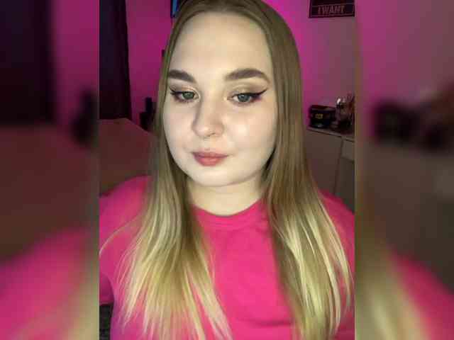 Greeenfriends6969 webcam