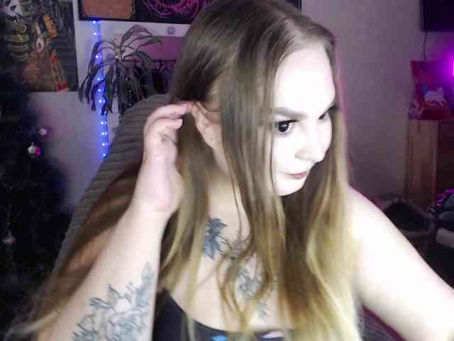 Greeenfriends6969 webcam