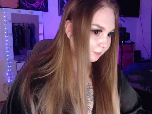 Greeenfriends6969 webcam