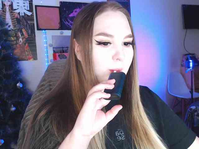 Greeenfriends6969 webcam