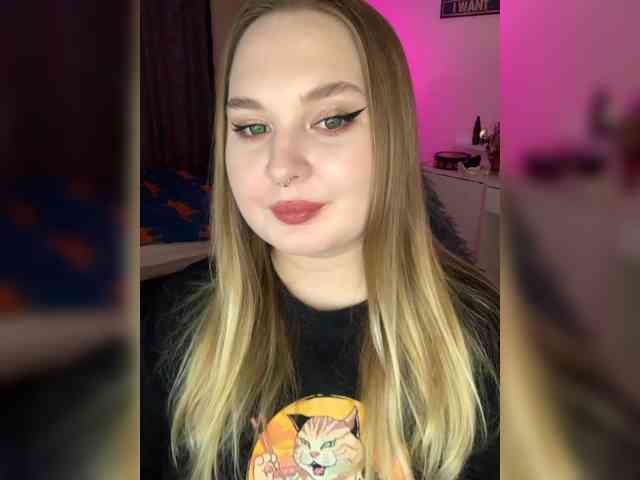Greeenfriends6969 webcam