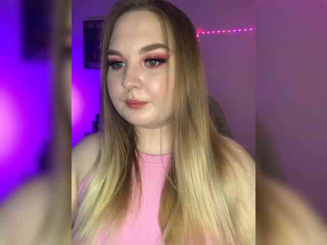 Greeenfriends6969 webcam