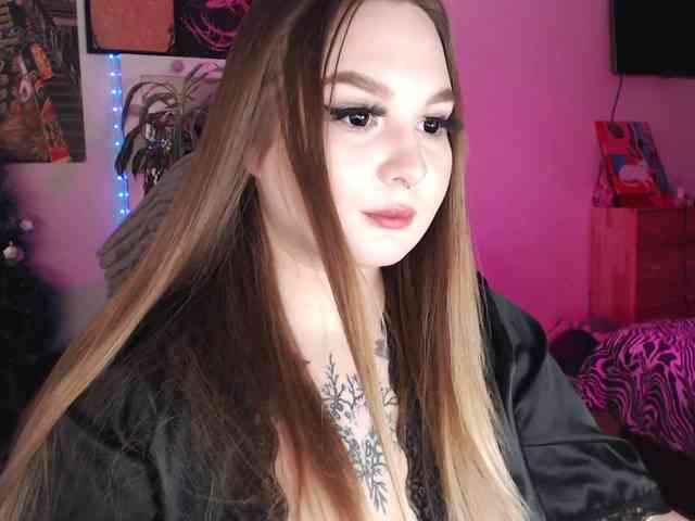 Greeenfriends6969 webcam