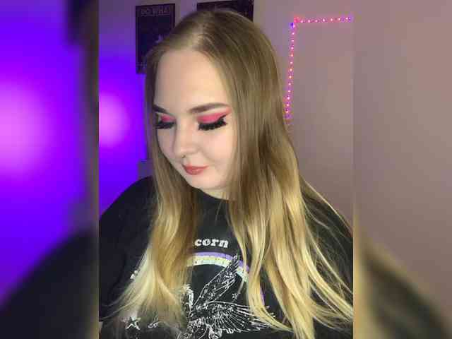 Greeenfriends6969 webcam