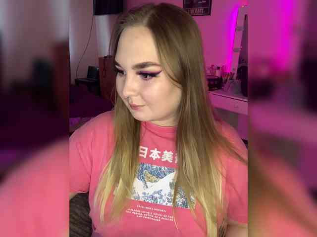 Greeenfriends6969 webcam