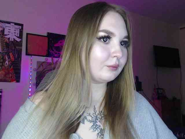 Greeenfriends6969 webcam