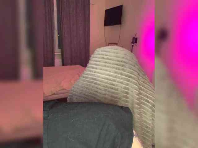 Greeenfriends6969 webcam