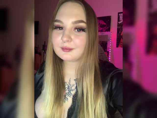 Greeenfriends6969 webcam