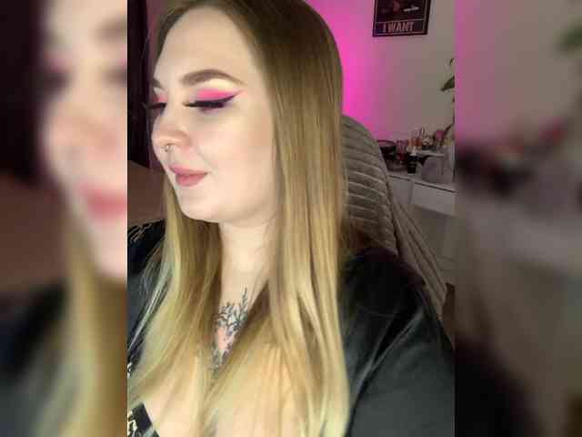 Greeenfriends6969 webcam