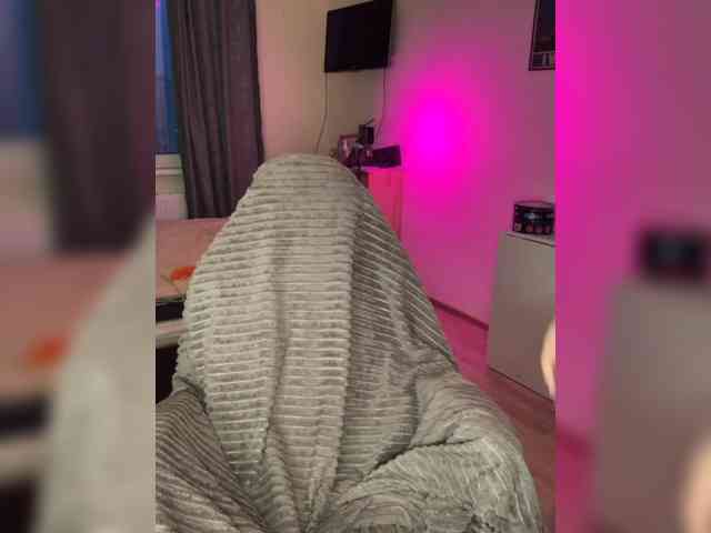 Greeenfriends6969 webcam