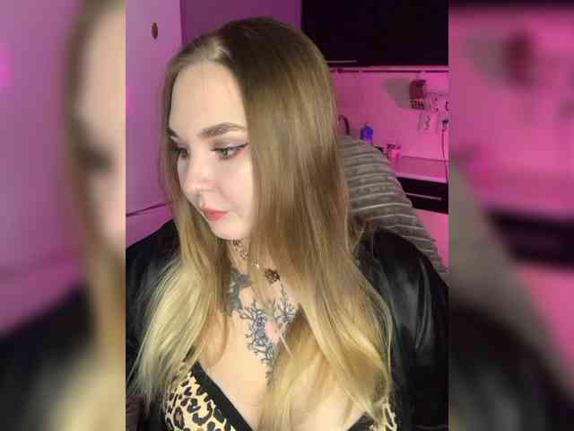 Greeenfriends6969 webcam