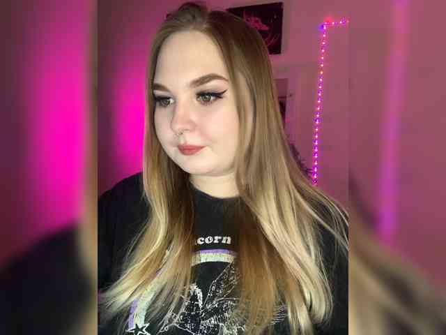 Greeenfriends6969 webcam