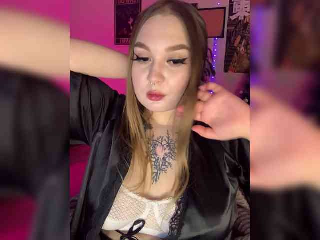 Greeenfriends6969 webcam