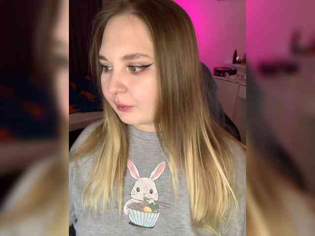 Greeenfriends6969 webcam