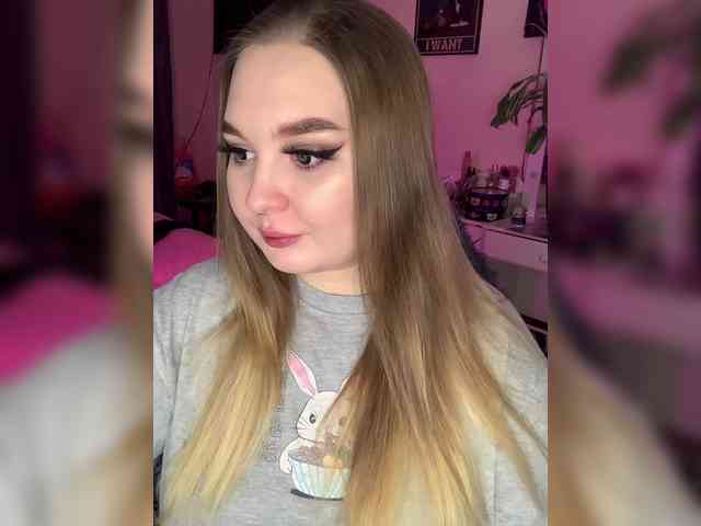 Greeenfriends6969 webcam