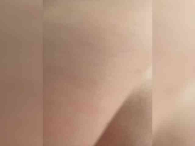 CuteKitty00 webcam