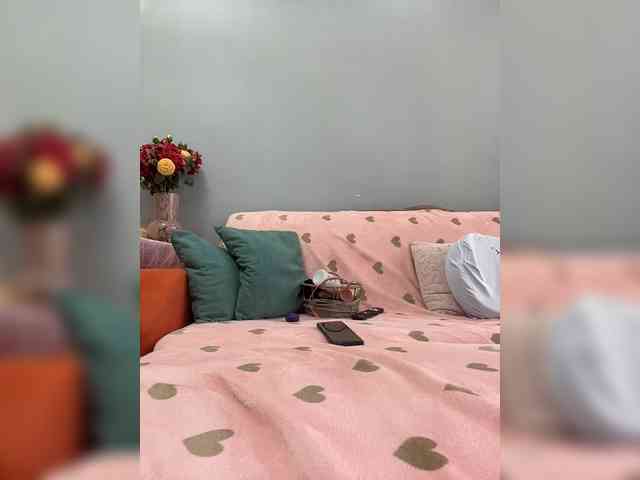 CuteKitty00 webcam