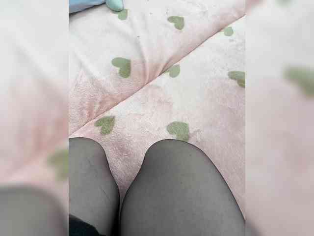 CuteKitty00 webcam