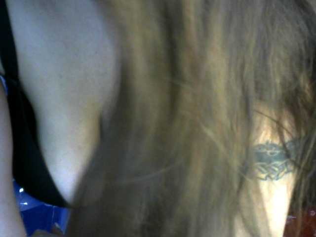 Lilijjjjjjjjjjjjjjjjj90's BongaCams show and profile