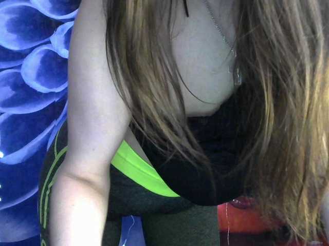 Lilijjjjjjjjjjjjjjjjj90's BongaCams show and profile