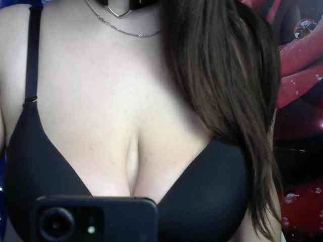 Lilijjjjjjjjjjjjjjjjj90 webcam