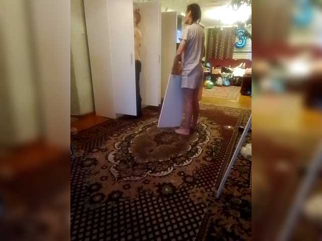 Family22a's BongaCams show and profile