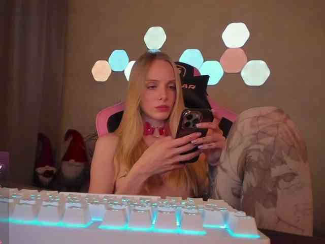Tina_ne_malina webcam