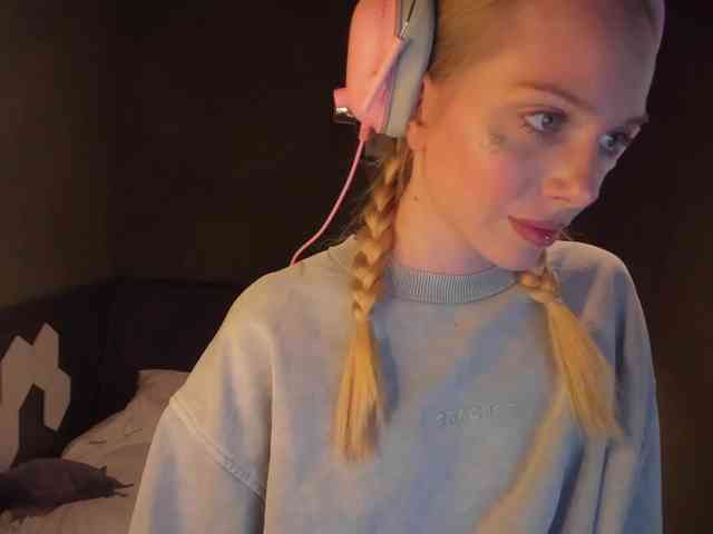 Tina_ne_malina webcam