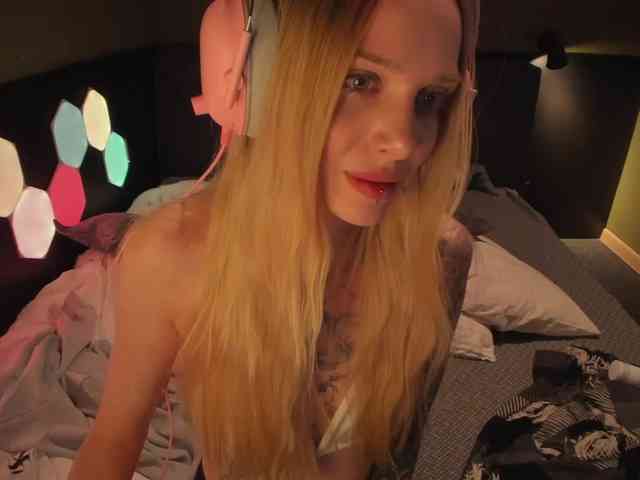 Tina_ne_malina webcam