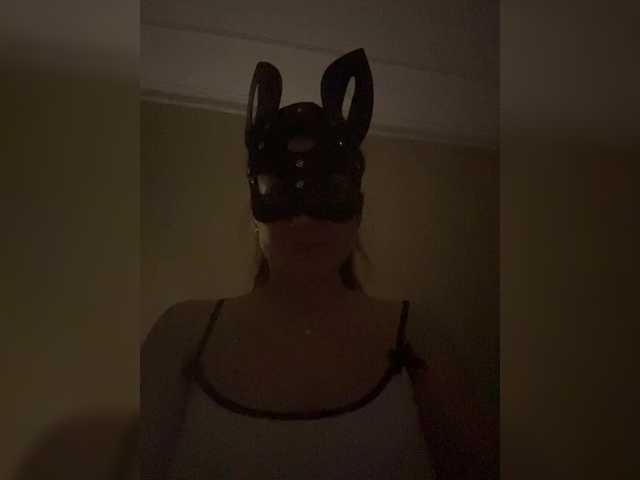 Rockandrollas's Thumb Image