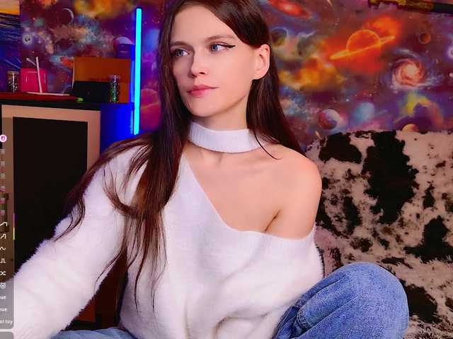 Kiti-Grey's BongaCams show and profile