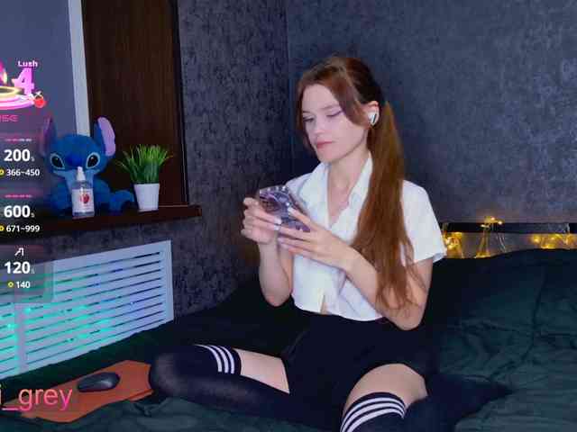 KitiGrey webcam