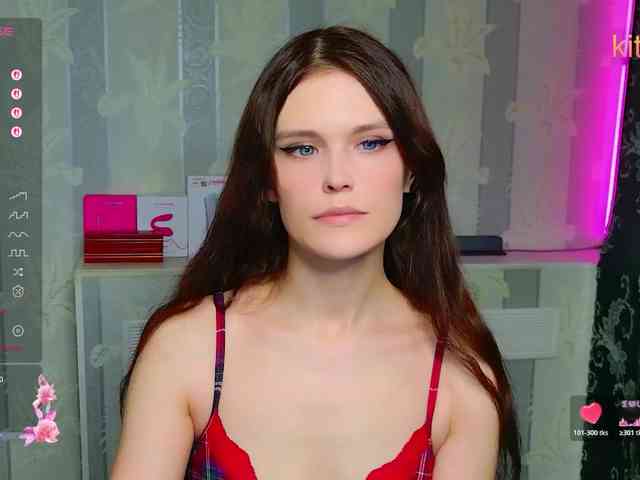 KitiGrey webcam