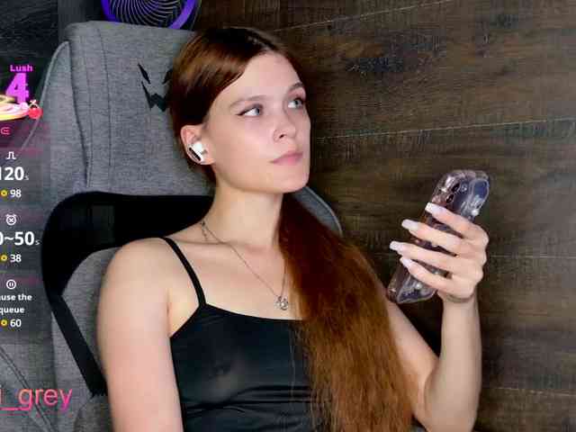KitiGrey webcam