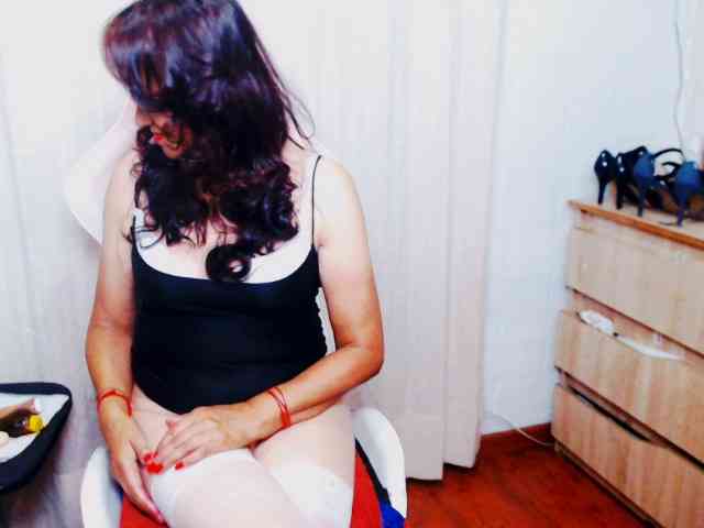 dalila-milf dalila-milf