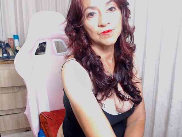 dalila-milf webcam