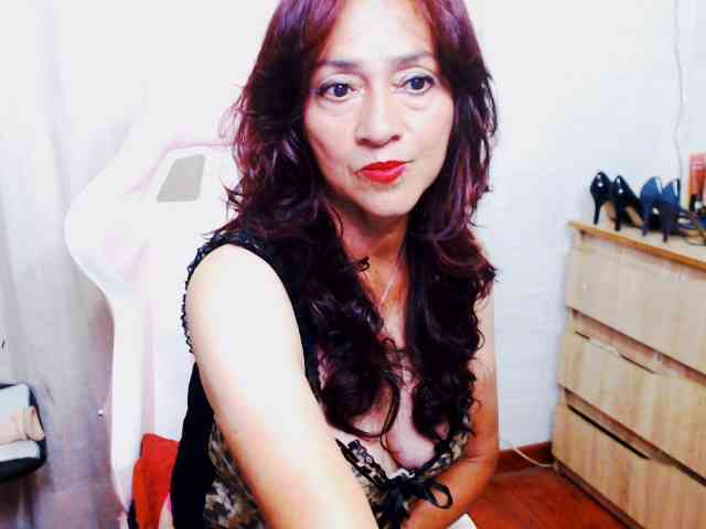 dalila-milf webcam