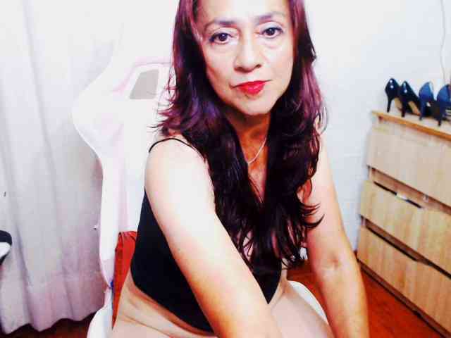 dalila-milf webcam