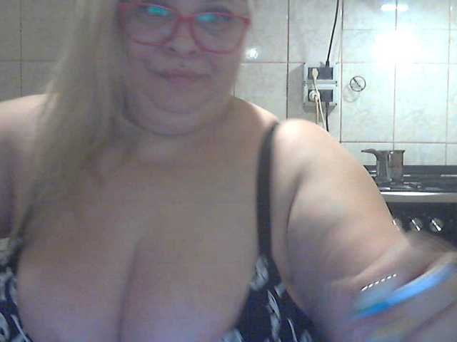 AriannaMilf webcam bongacams model stream image