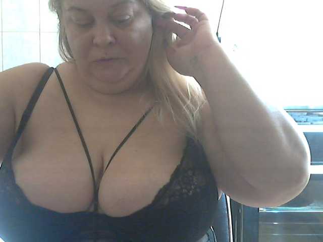 AriannaMilf webcam bongacams model stream image