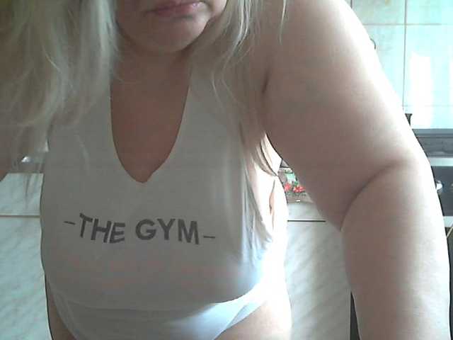 AriannaMilf's BongaCams show and profile